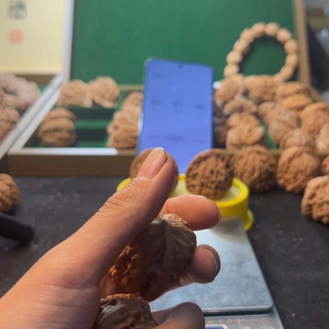 W*L文玩核桃文玩手串