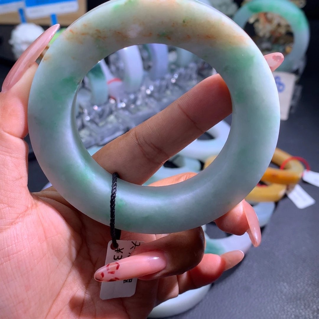 l***儿定制翡翠未镶嵌圆