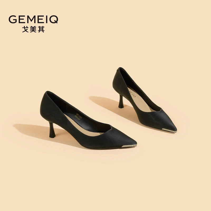 （71）戈美其法式单鞋黑色裙子高跟鞋尖头新款春季气质浅口职业女鞋