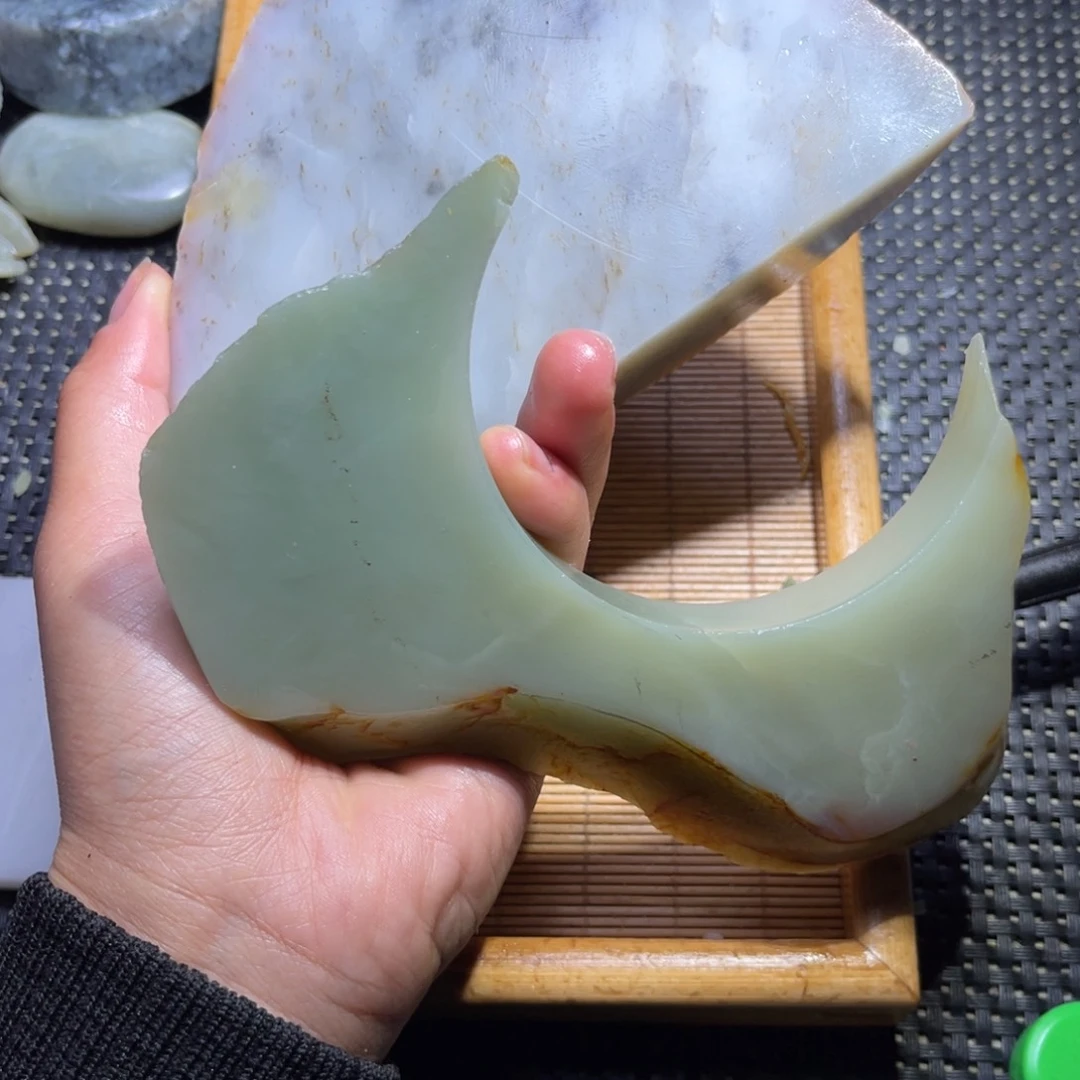 未镶嵌和田玉车挂