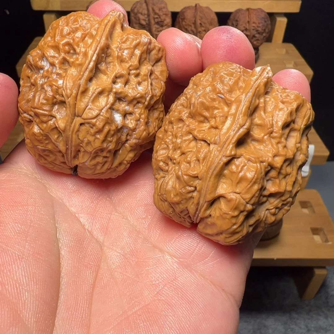 文玩核桃吊坠紫衣将军膀49mm（高）