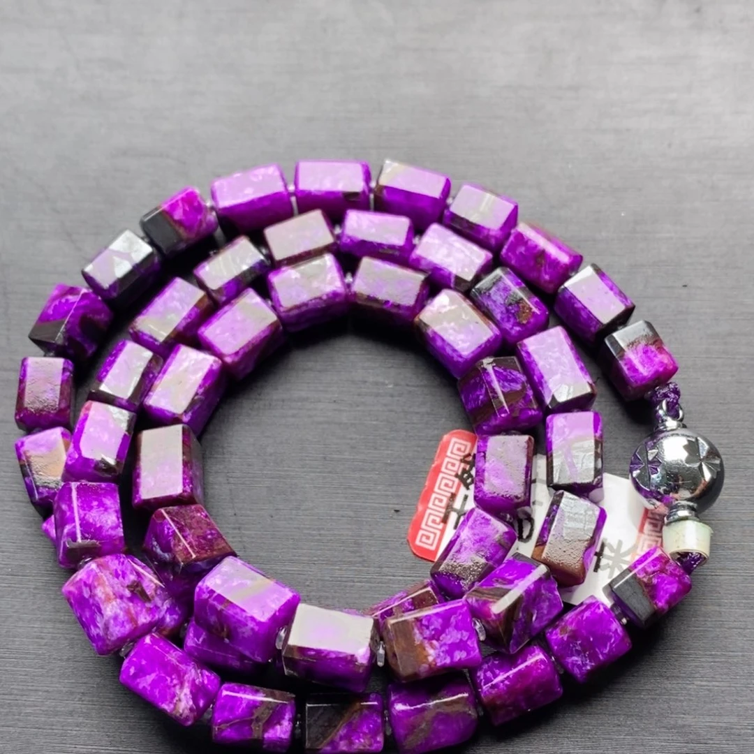 未镶嵌苏纪石（舒俱来）项链