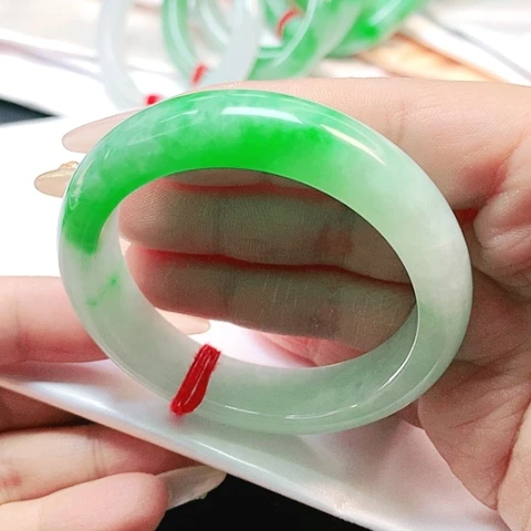 未镶嵌手镯翡翠2914