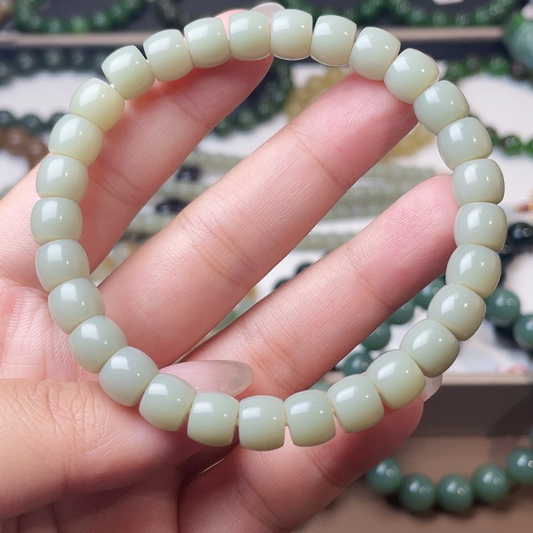 未镶嵌手链和田玉且末 特细 8,3