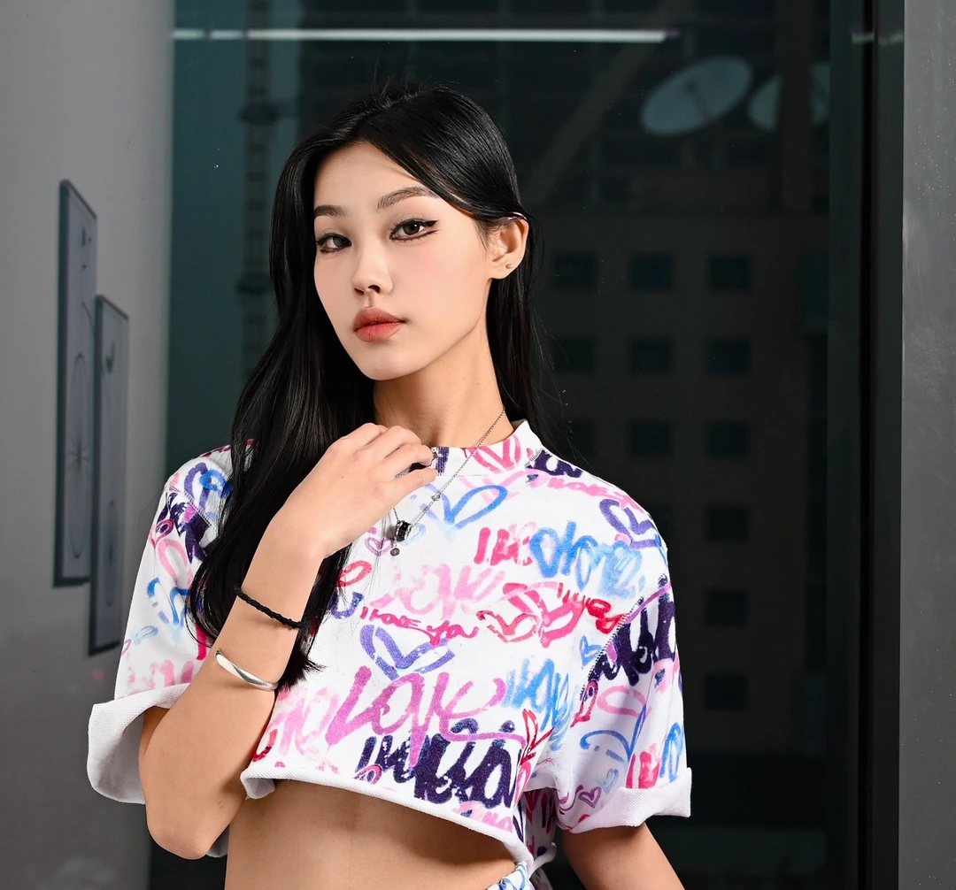 【1104】时尚短款T恤短袖