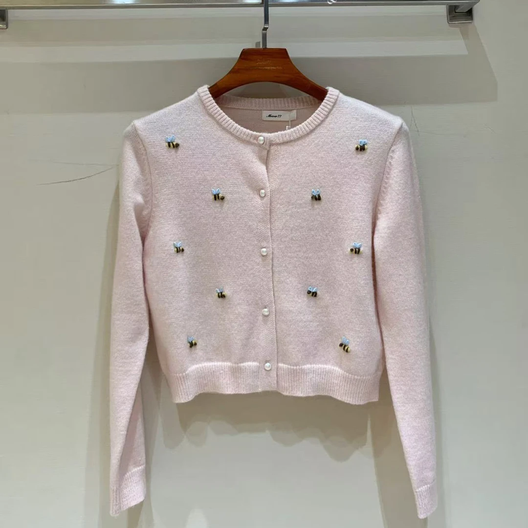 粉色蜜蜂法式千金针织上衣外搭