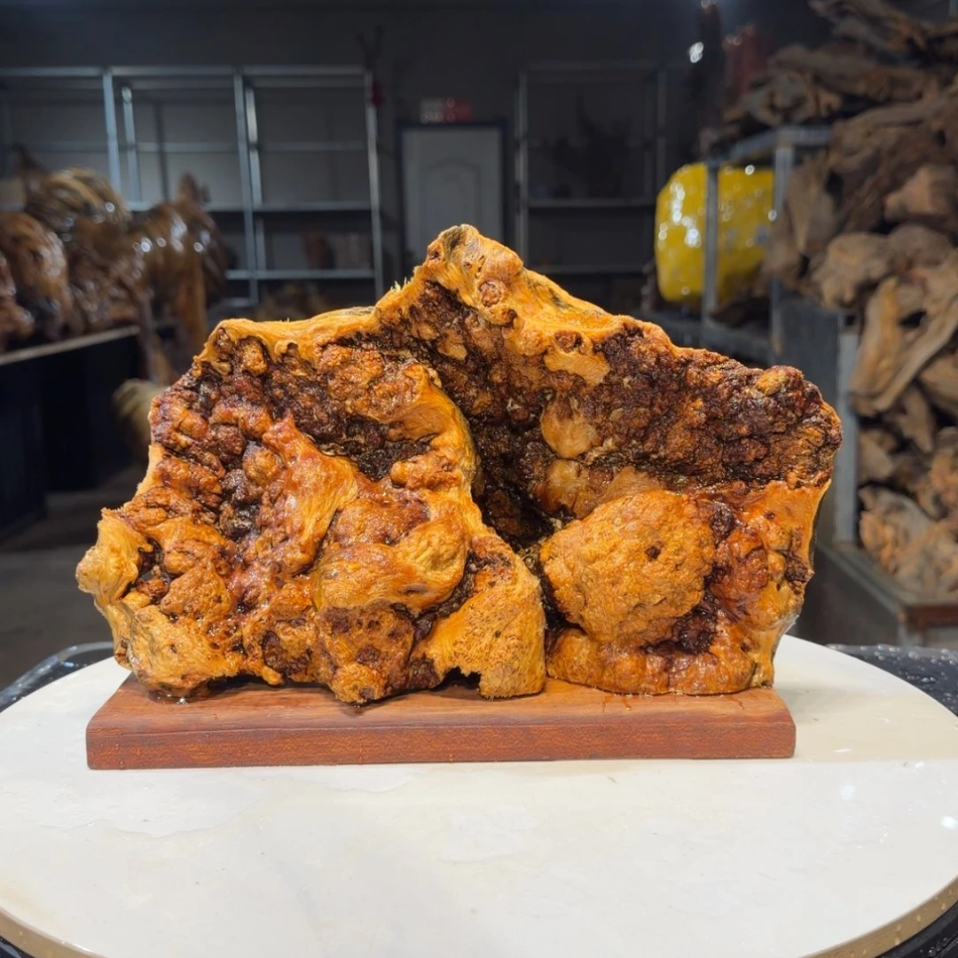 啊***财木王一刀琥珀木摆件36