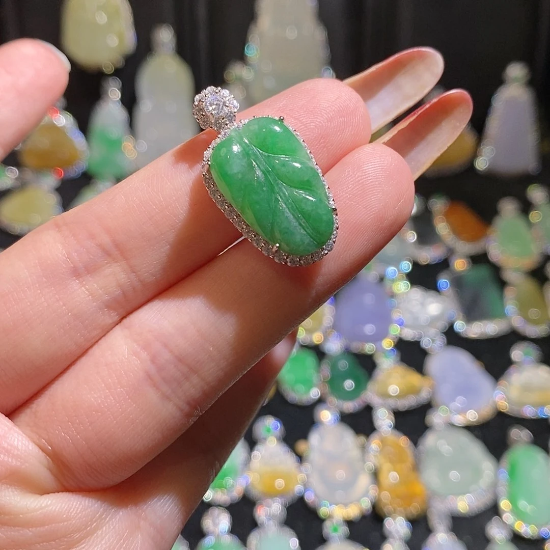 颈饰银S925镶嵌翡翠天然翡翠