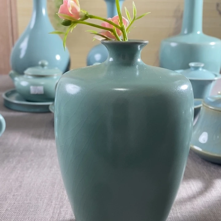 瓷片梅瓶一一一一一一一一一一一