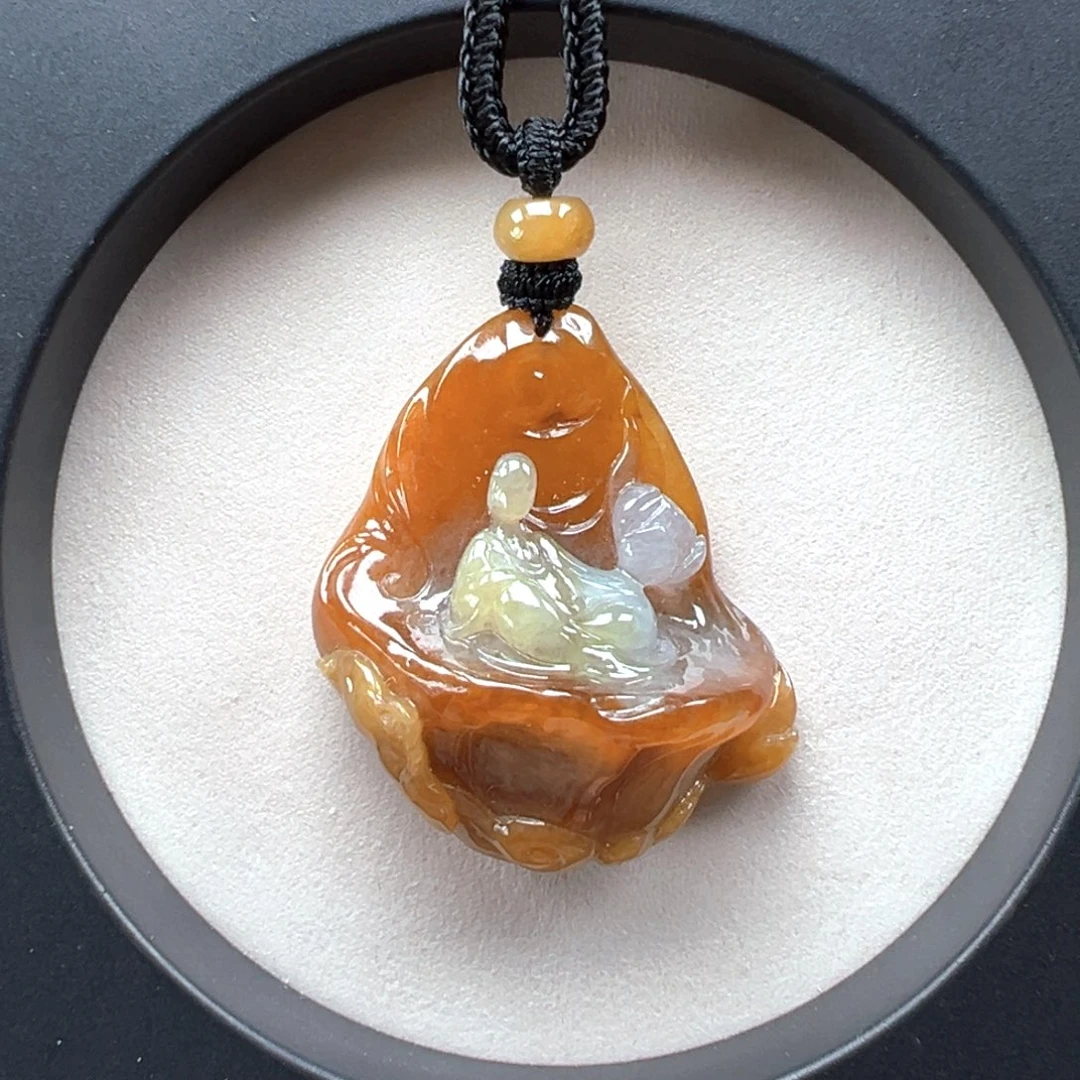 翡翠未镶嵌颈饰悟道