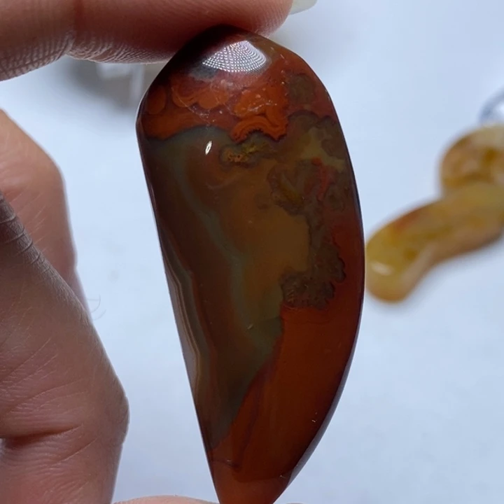 玛瑙/玉髓颈饰未镶嵌