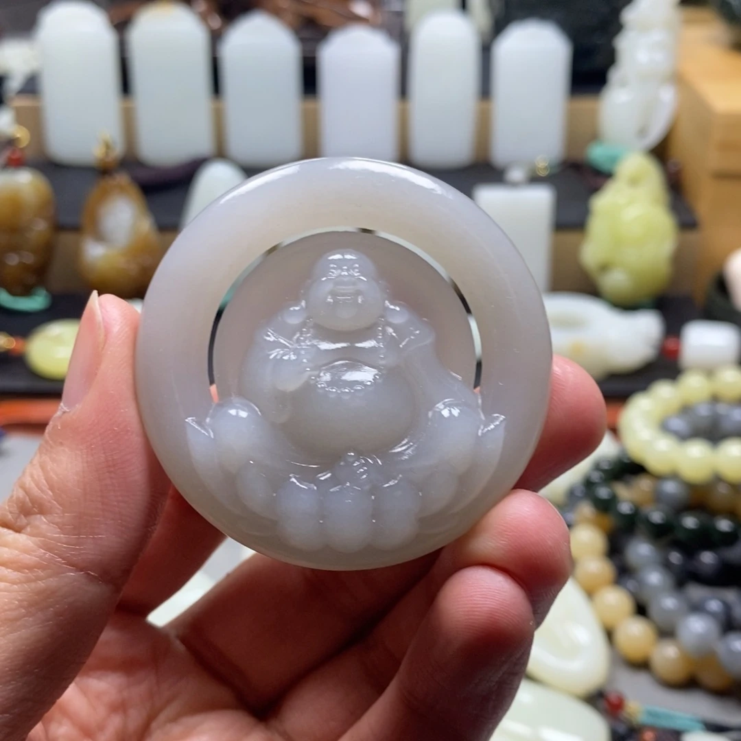 和田玉未镶嵌颈饰