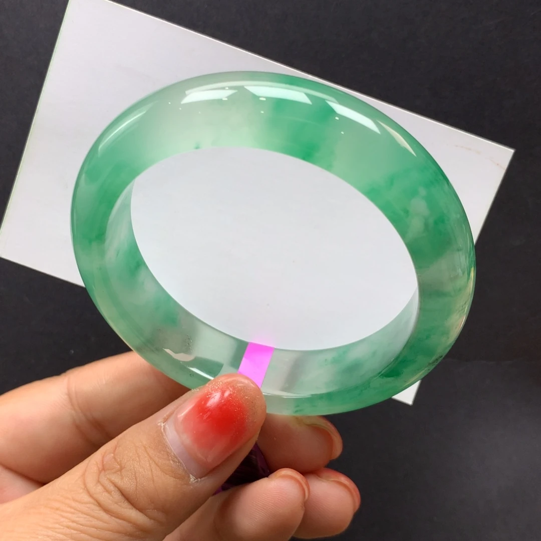 石英质玉未镶嵌手镯