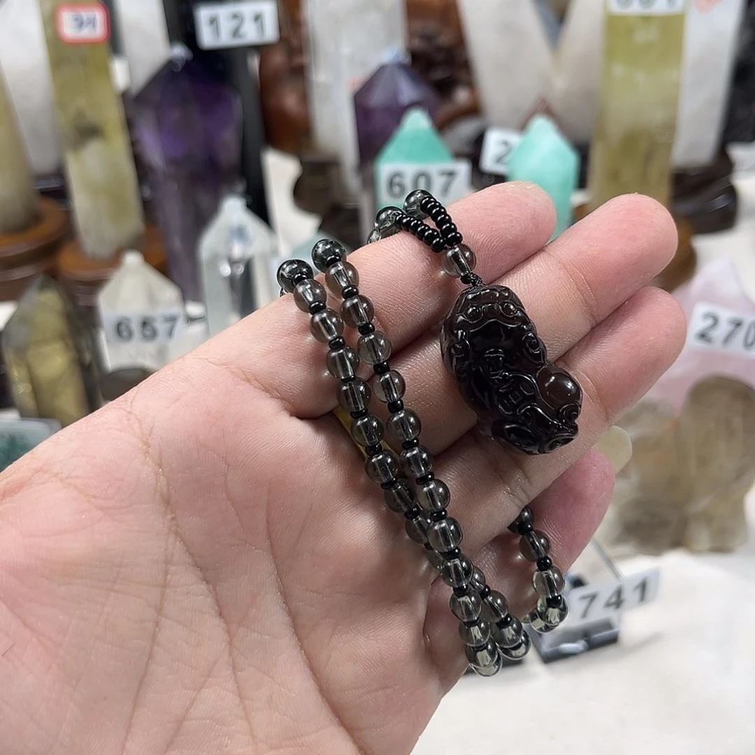 未镶嵌水晶大型摆件（非配饰）