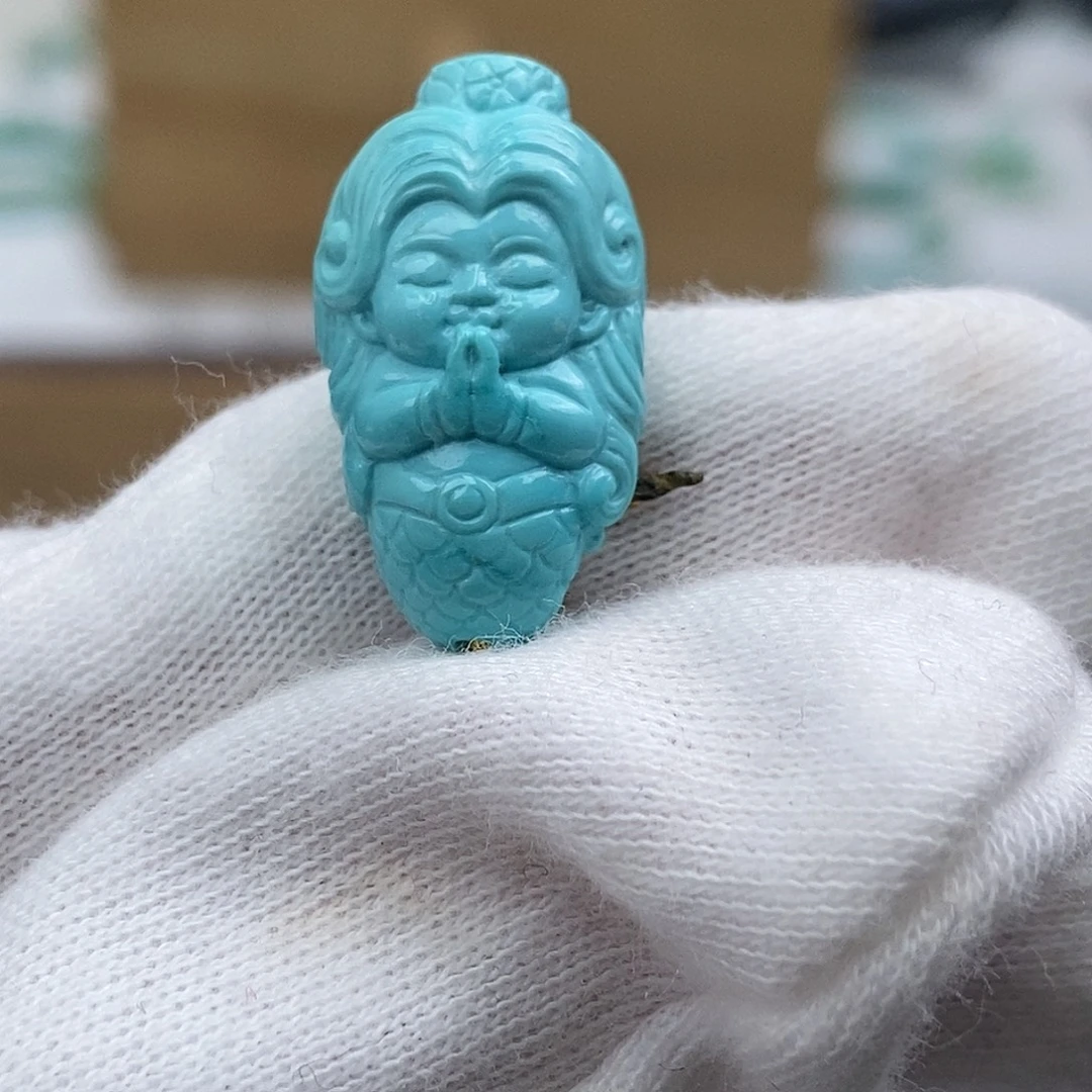 绿松石未镶嵌珠宝奇石