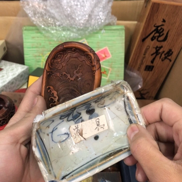 陶瓷孤品单件车里拍