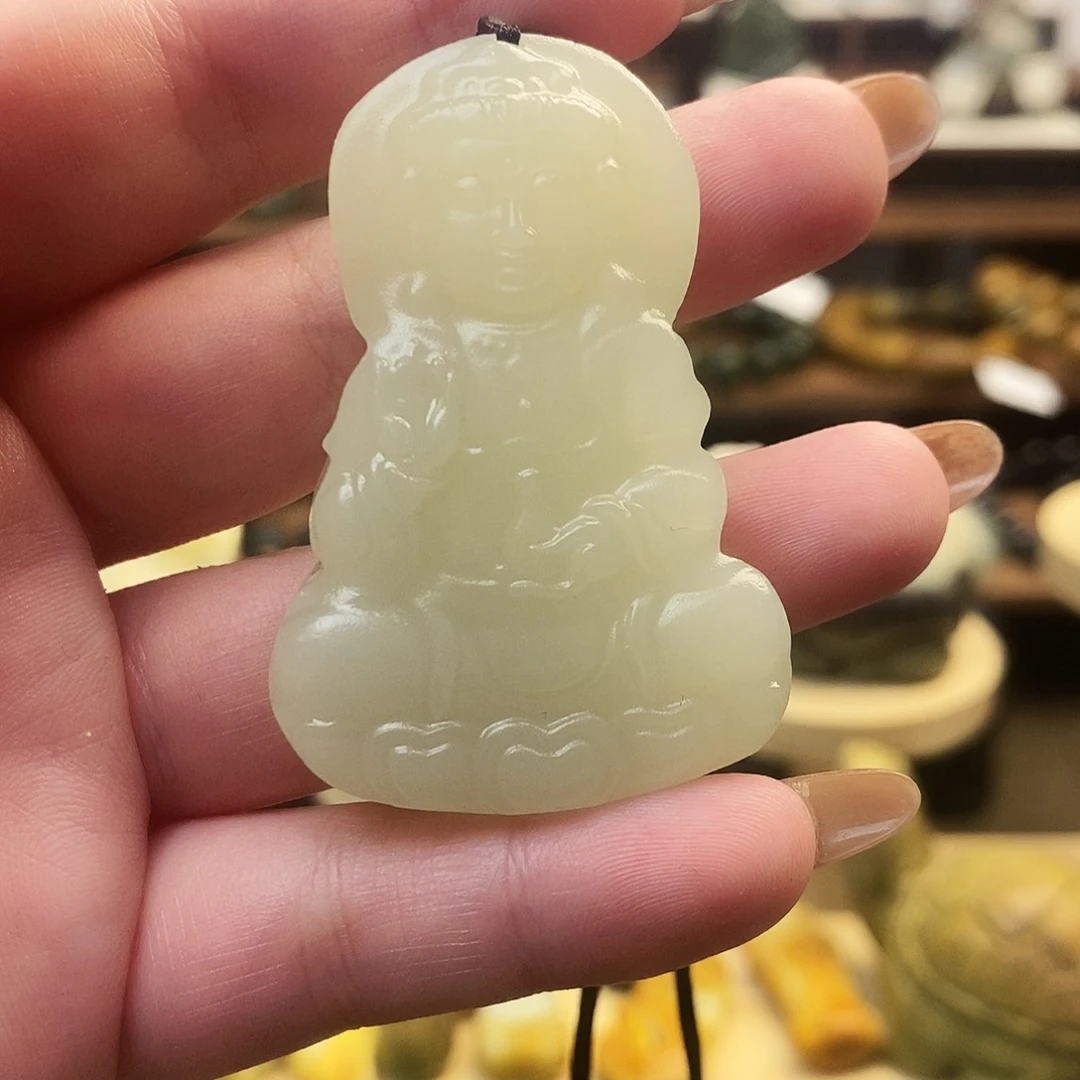 未镶嵌岫岩老玉（透闪石质玉）珠宝奇石多样性随机发一