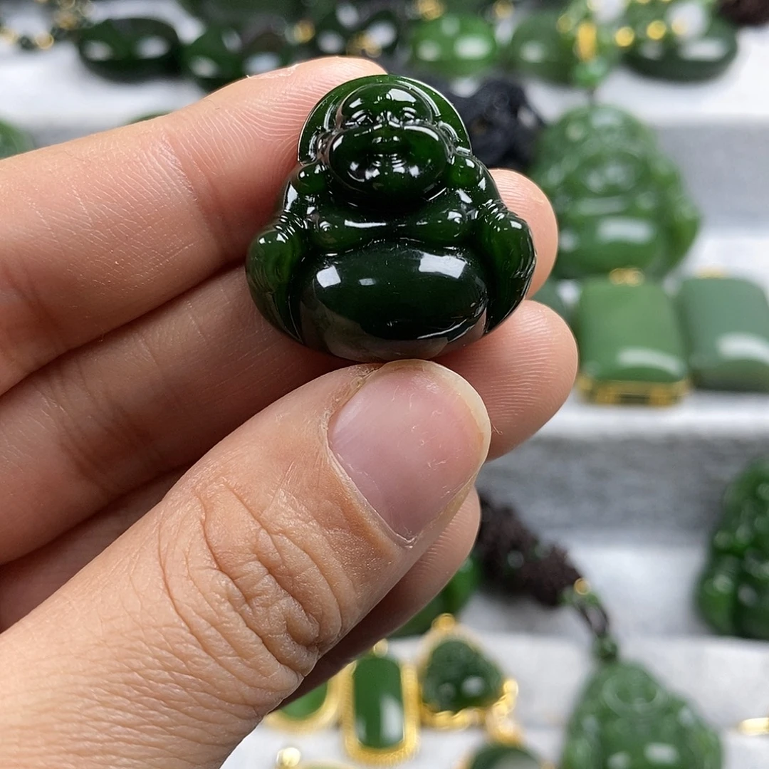 和田玉（碧玉）未镶嵌颈饰