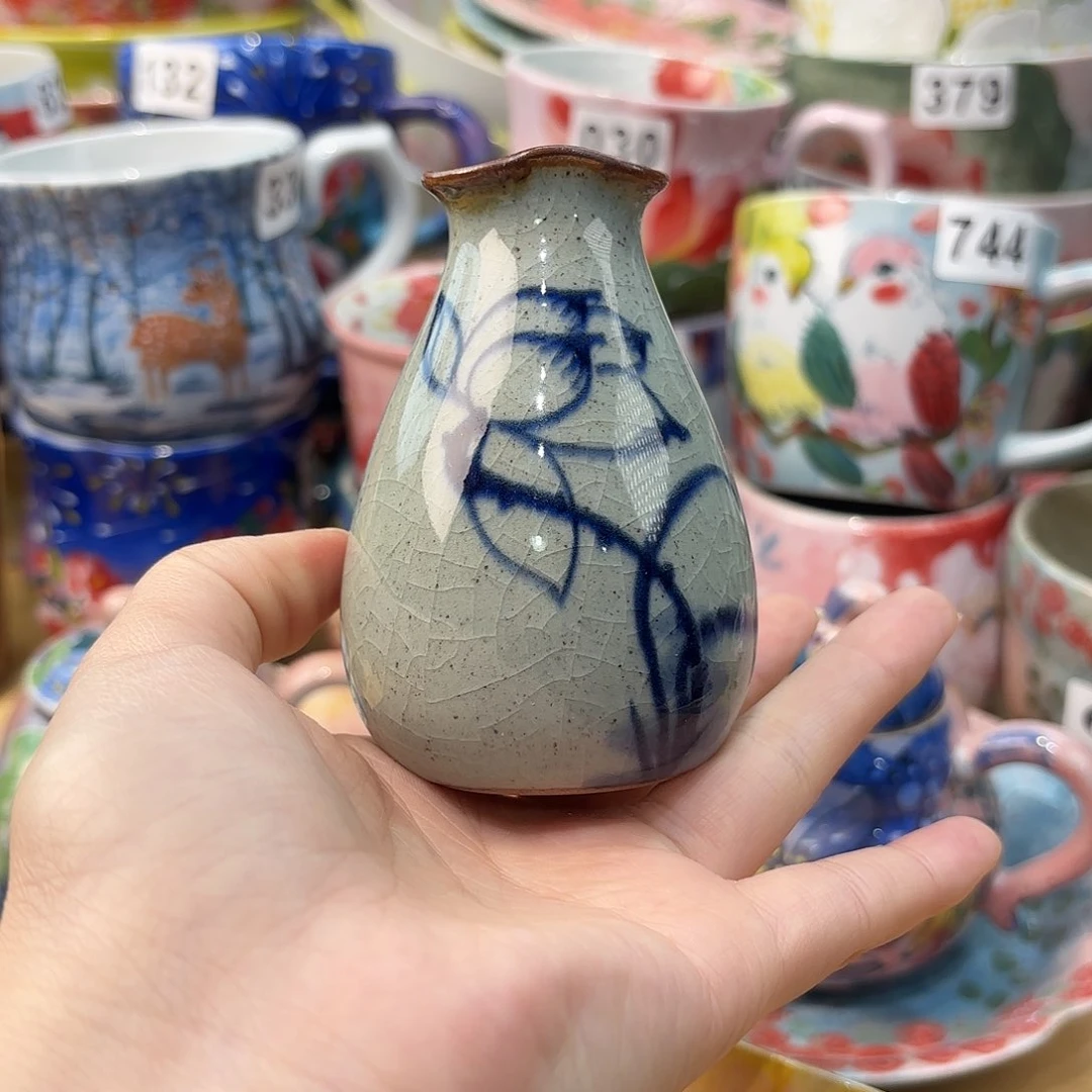 瓷片兔兔盖茨。兔兔好