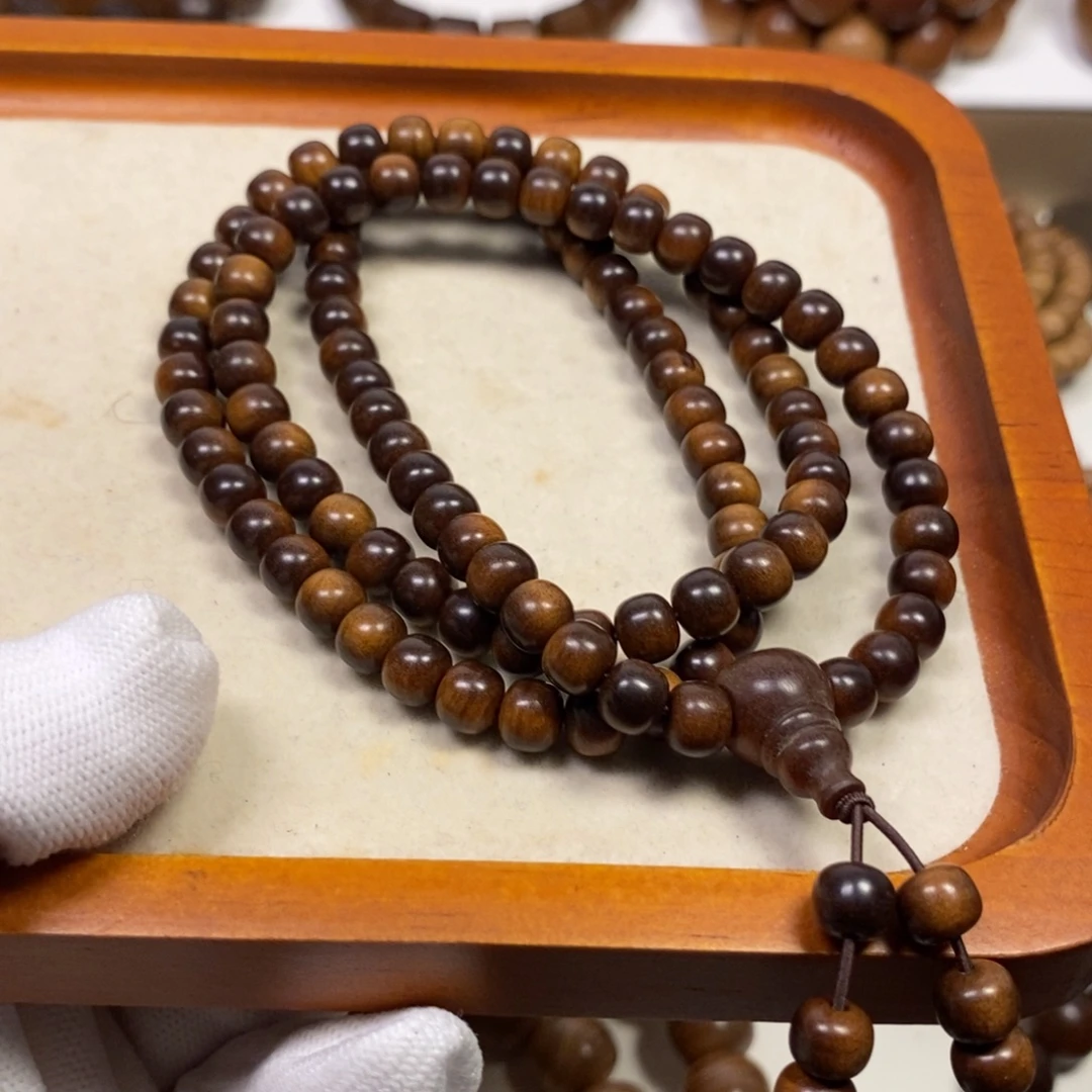 M***生檀香木老山檀香67沉水焦糖奶香