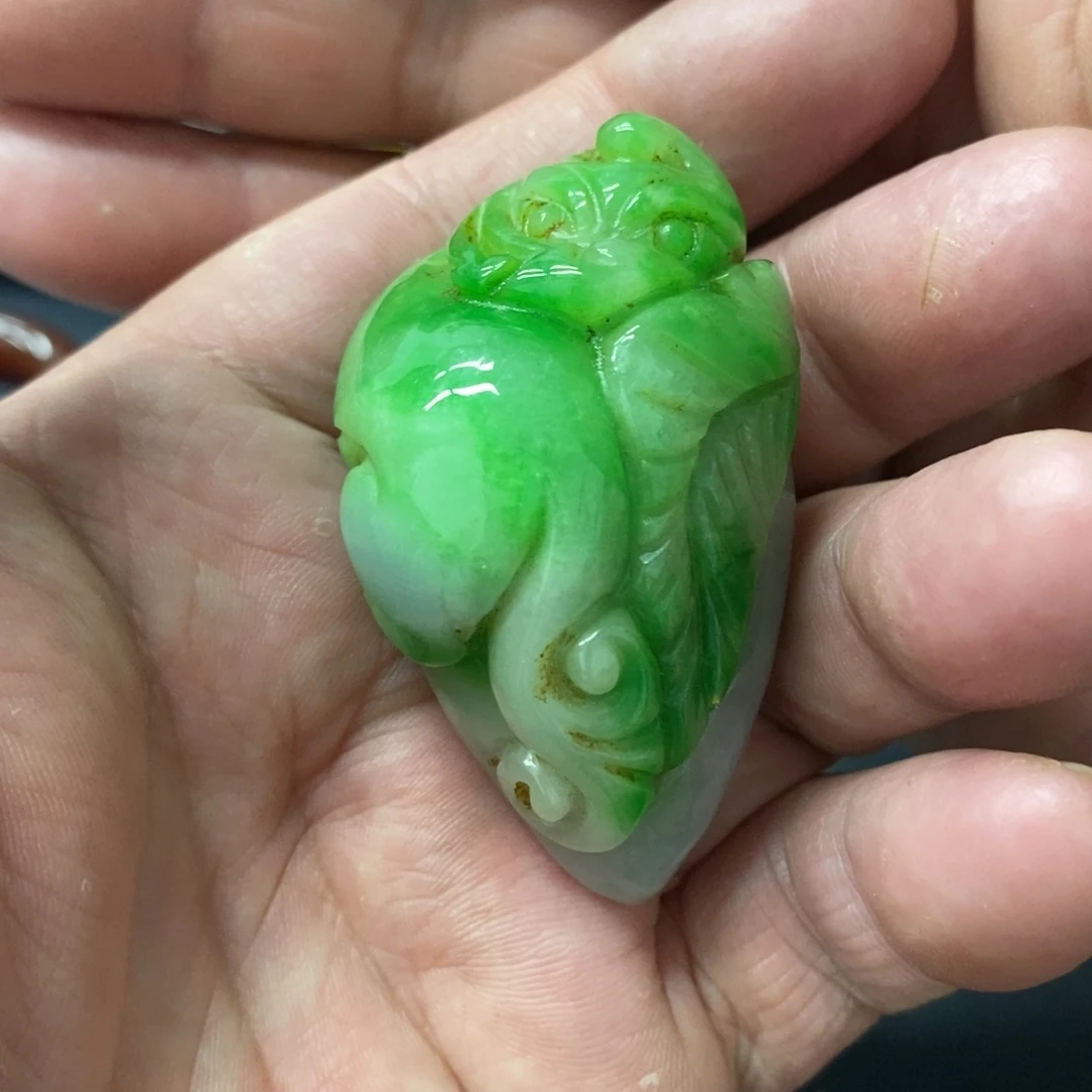 白玉菩提吊坠摆件