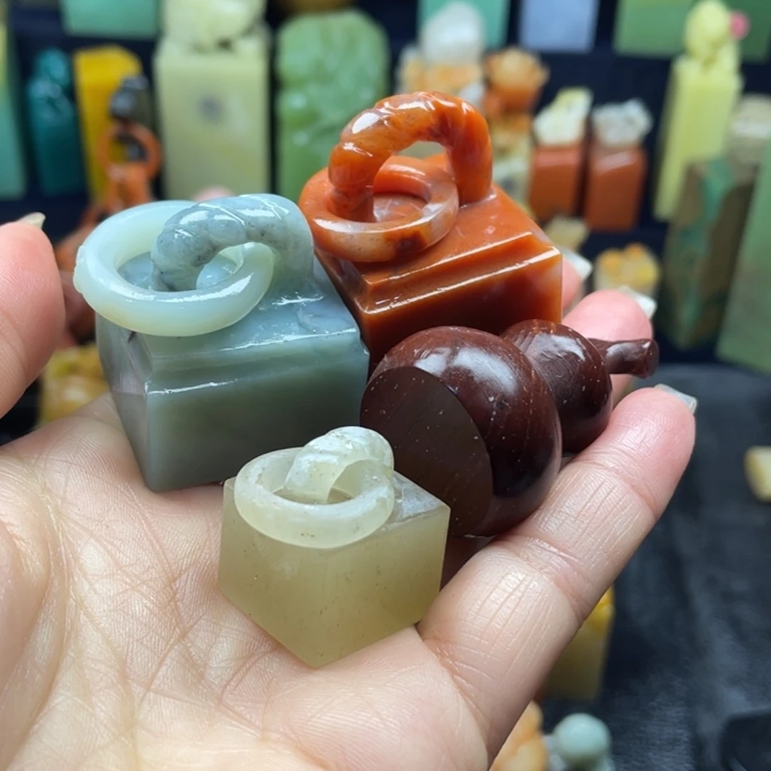 昌化石印石郑****森石料石