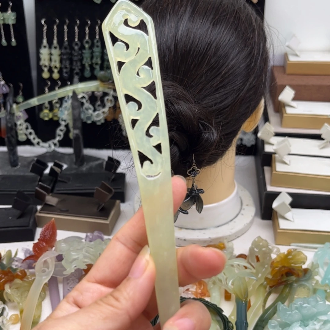 蛇纹石玉合金发簪