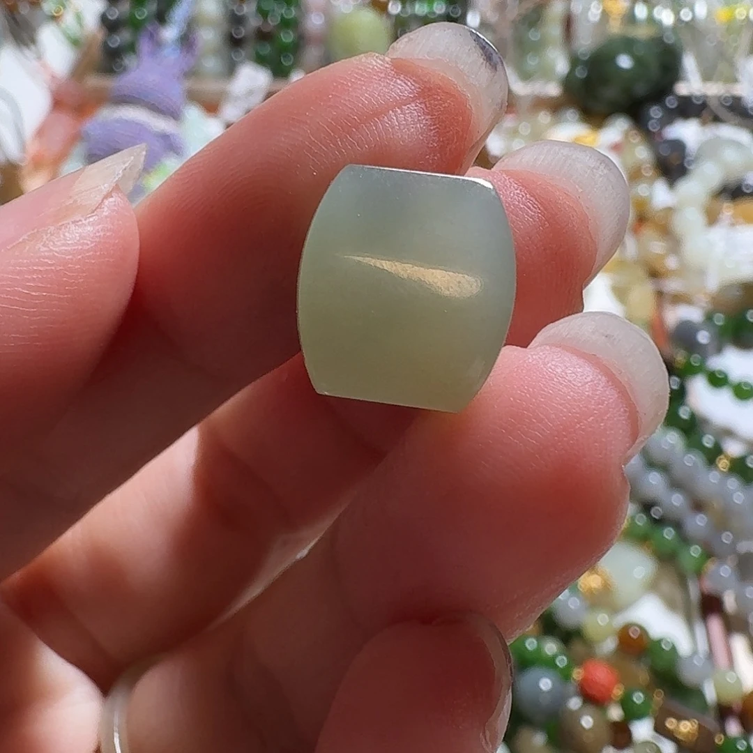 和田玉未镶嵌珠宝奇石