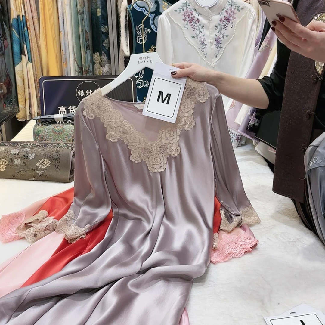 【闪购商品】小***苏绣等艺术品的收藏品中有