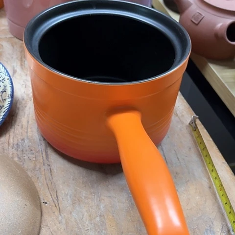微瑕，明火，口径15高度10无盖，1.3L