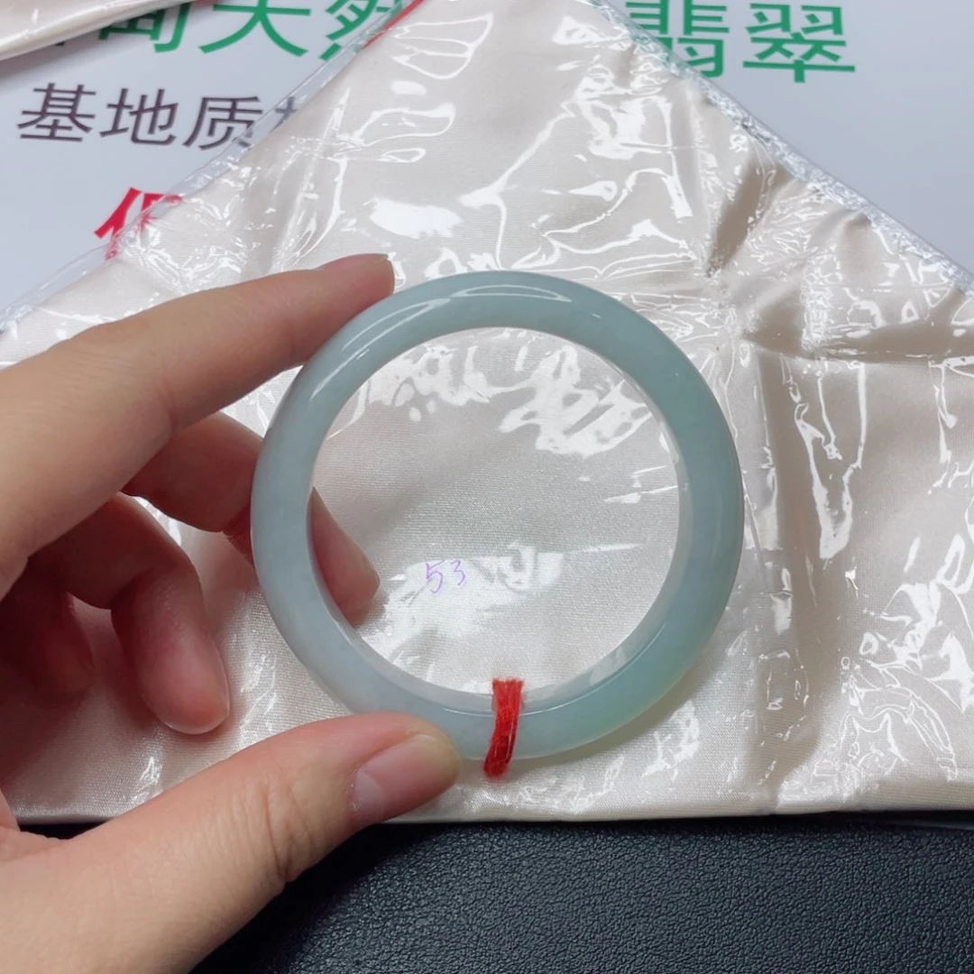 未镶嵌手镯翡翠手镯
