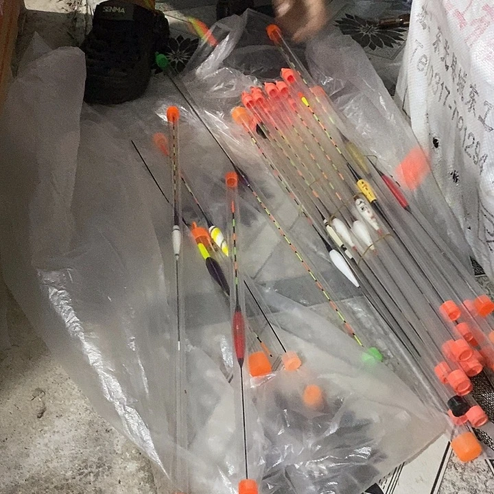 各种电子鱼漂随机发5根