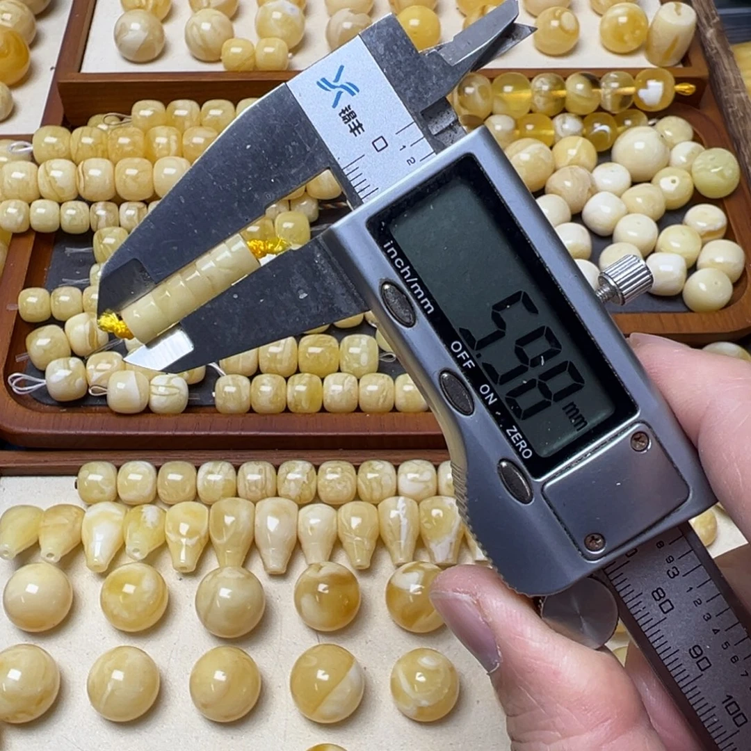 琥珀未镶嵌裸石琥珀蜜蜡