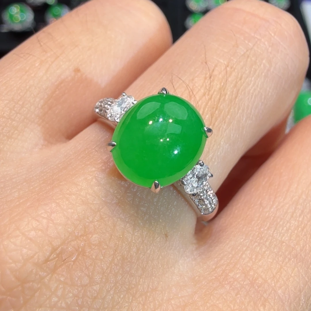 翡翠18K金镶嵌戒指收到货48小时鉴赏期