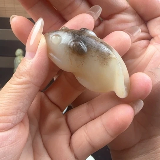 和田玉（糖玉）未镶嵌颈饰