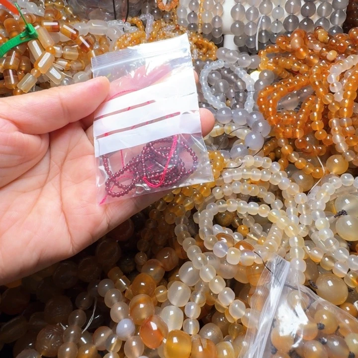 玛瑙/玉髓颈饰未镶嵌晒**阳88037