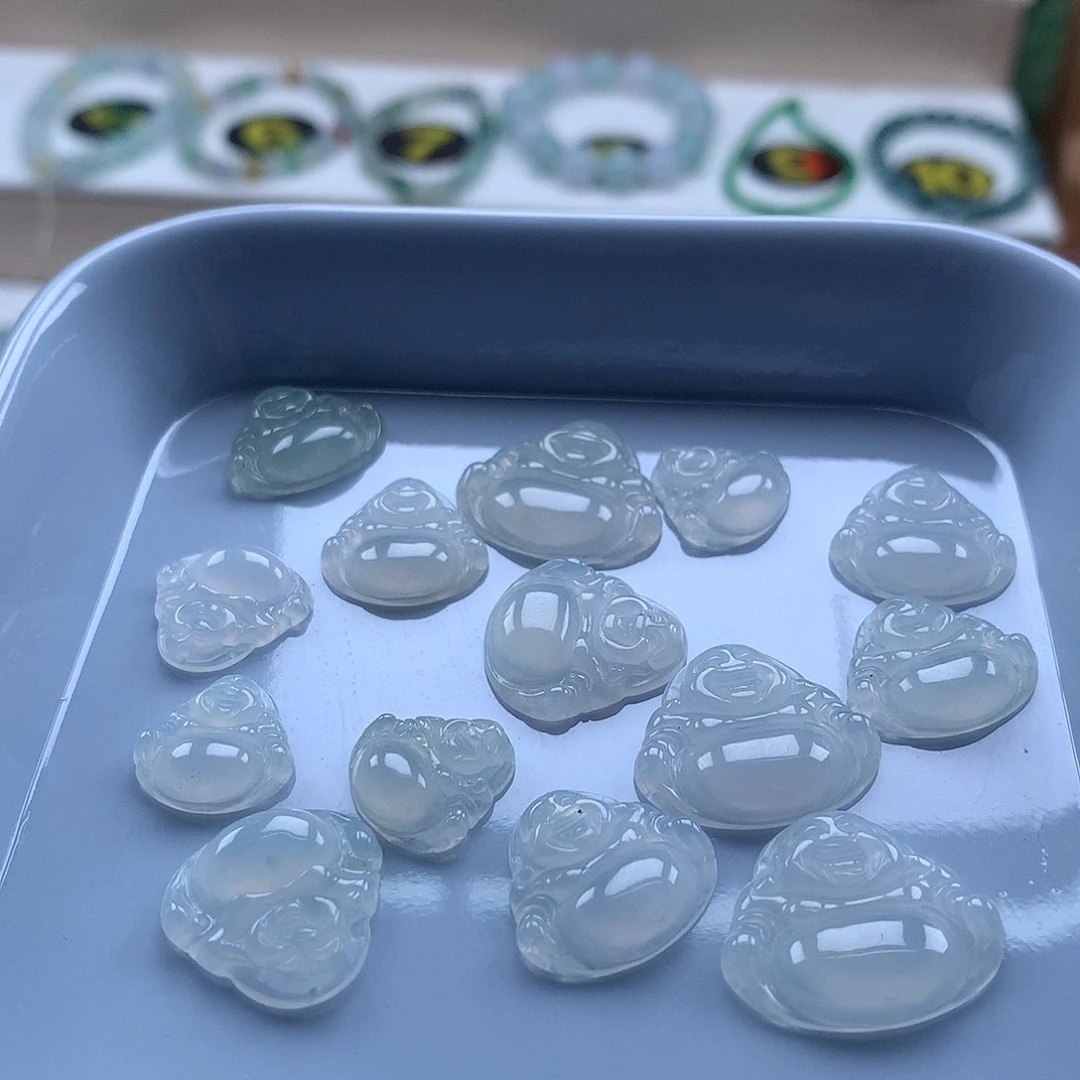 翡翠未镶嵌手串翡翠佛公