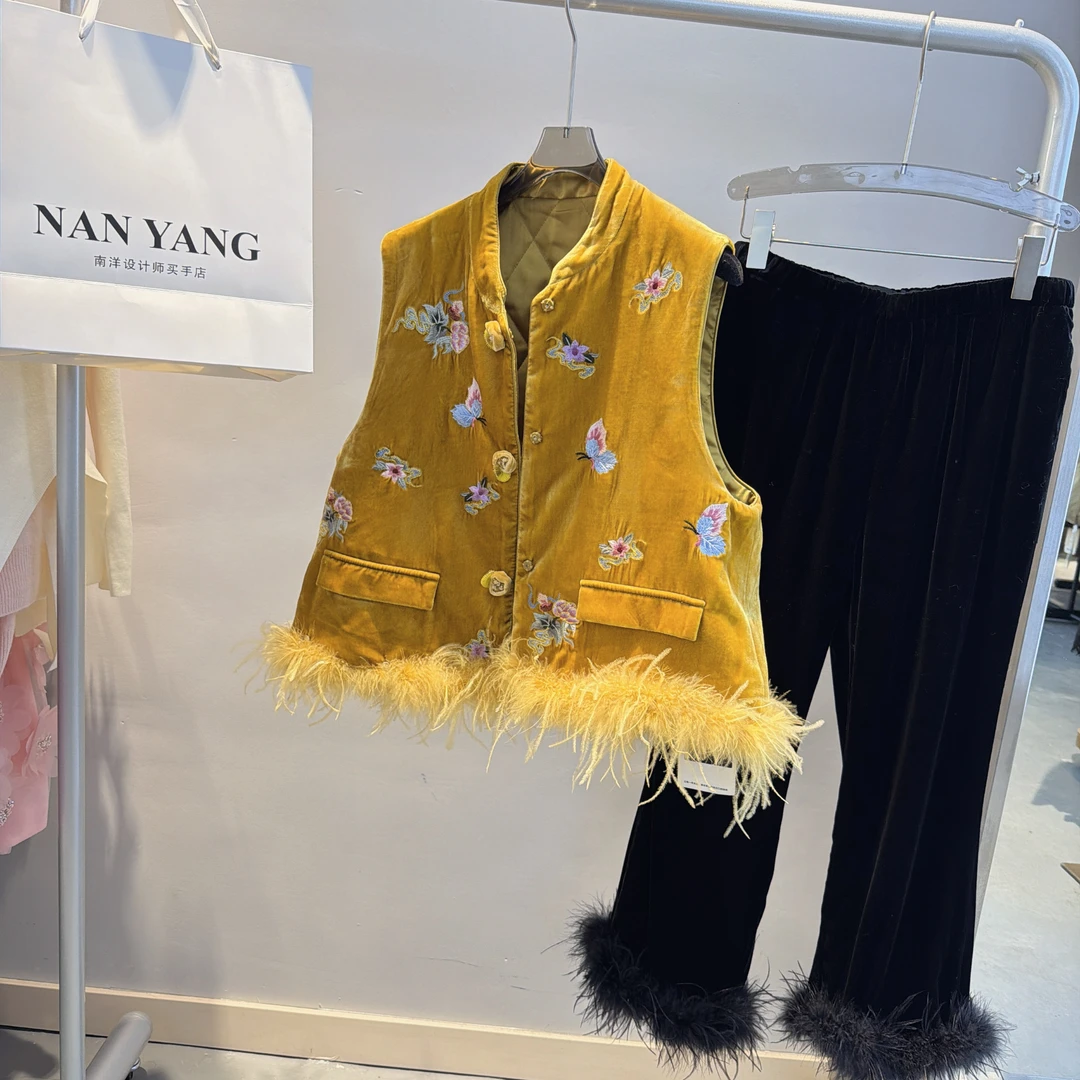 新中式国风鸵鸟毛夹棉重工刺绣精致百搭女士马甲