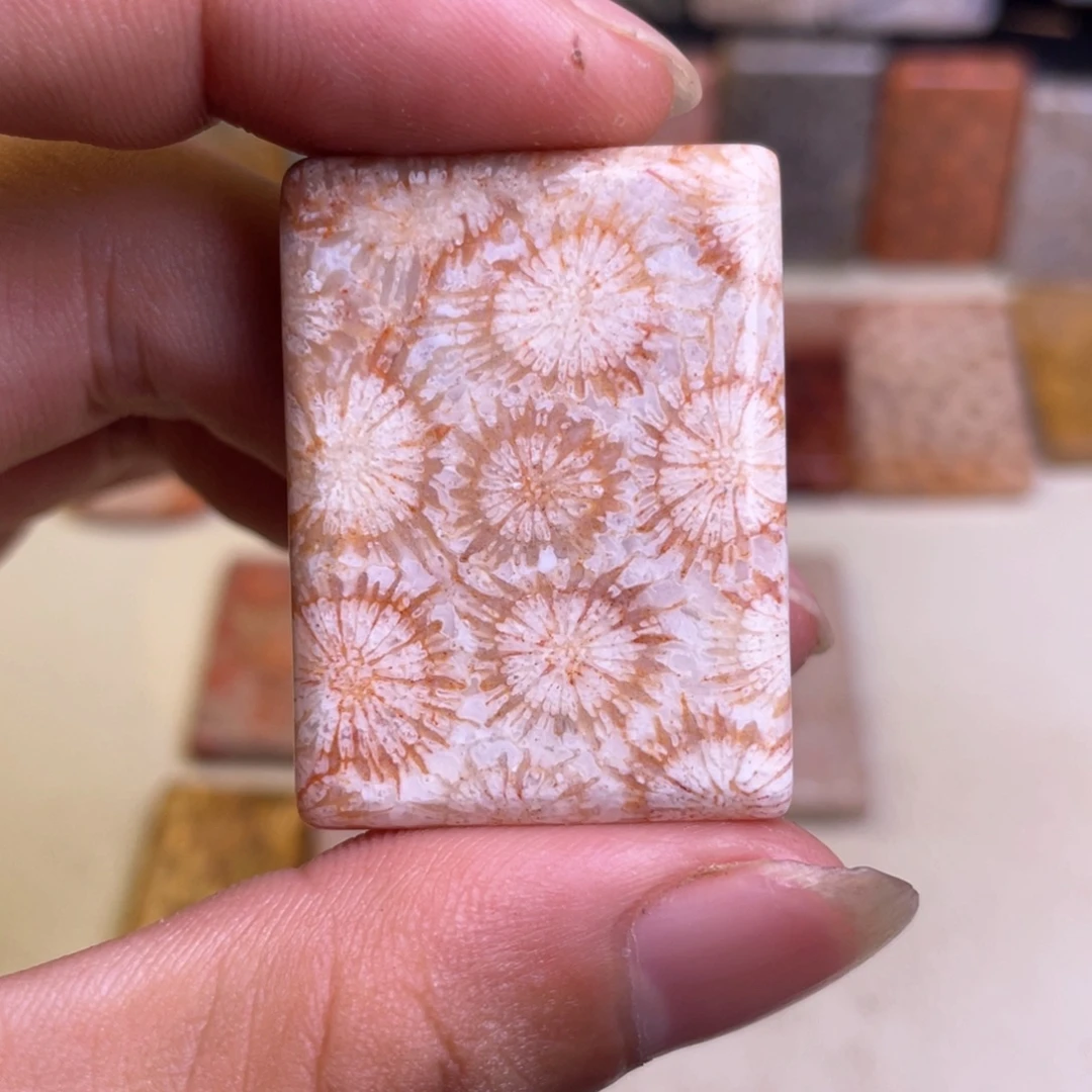 羊***羊合金吊坠硅化玉精品7