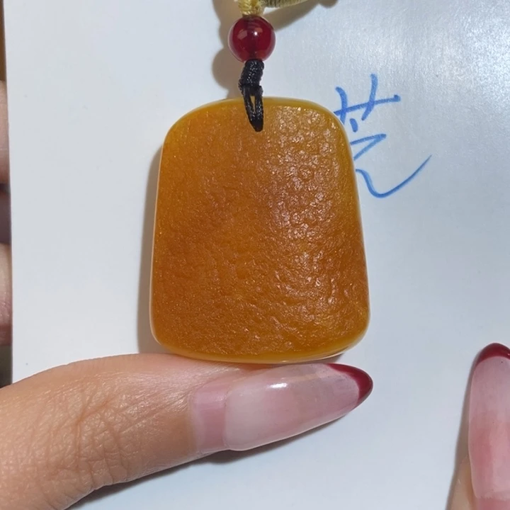 定制琥珀未镶嵌琥珀