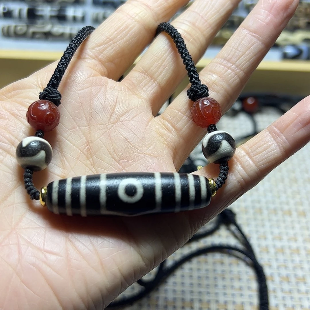 温***光玛瑙/玉髓未镶嵌颈饰