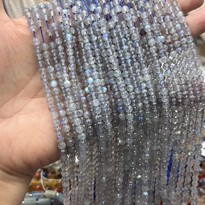 玛瑙/玉髓未镶嵌珠宝半成品一条4mm左右灰月光刻面