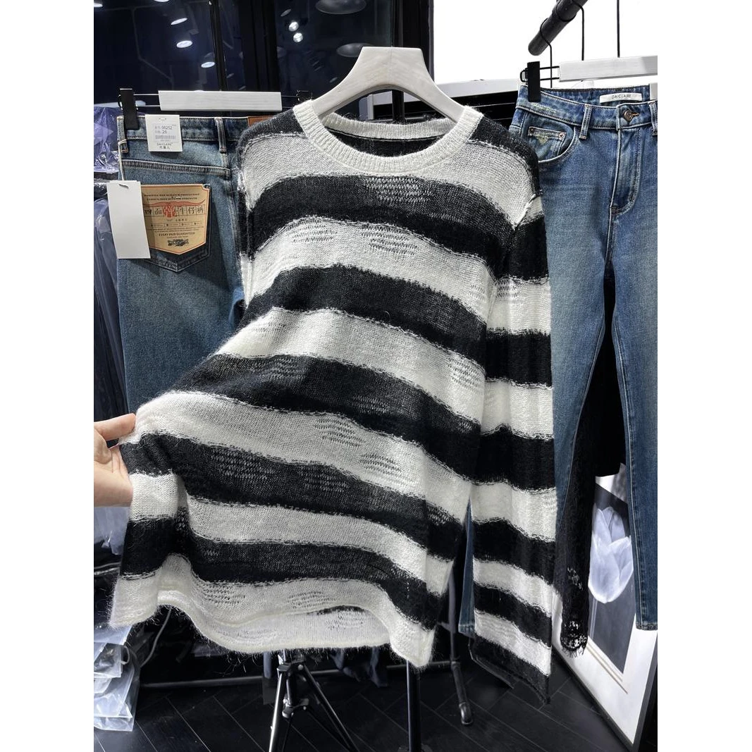 慵懒风甜美气质!高端黑白条纹针织衫女显瘦圆领宽松好看罩衫上衣