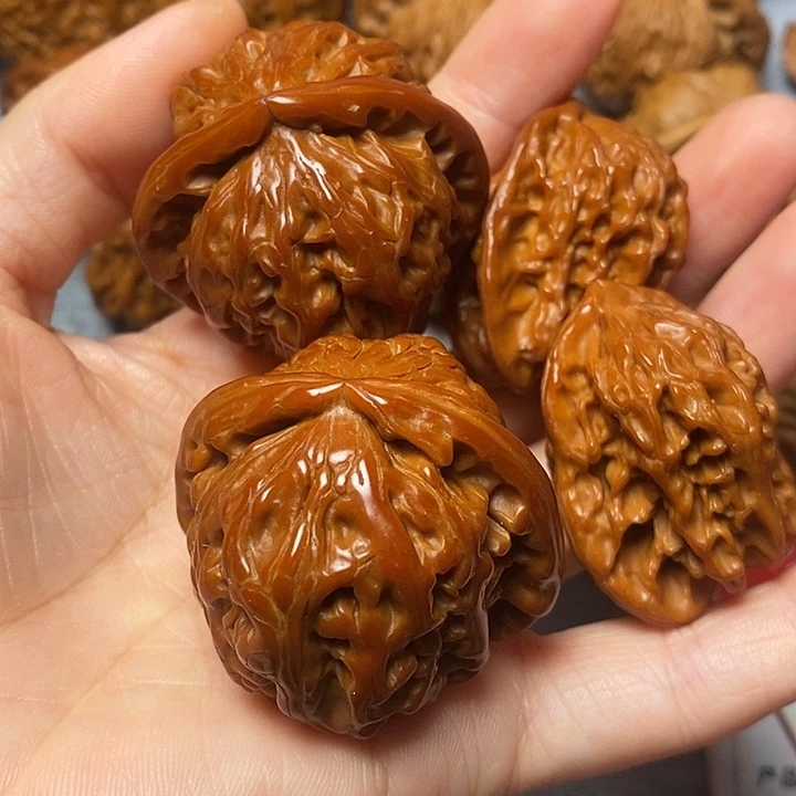 吊坠文玩核桃白狮