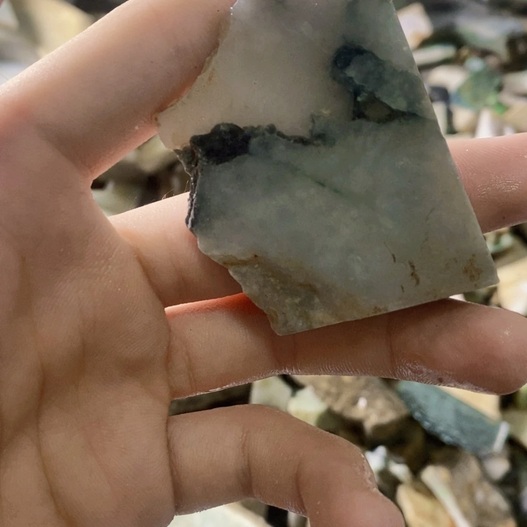 翡翠未镶嵌颈饰天然翡翠