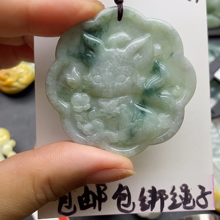 翡翠未镶嵌颈饰天然翡翠