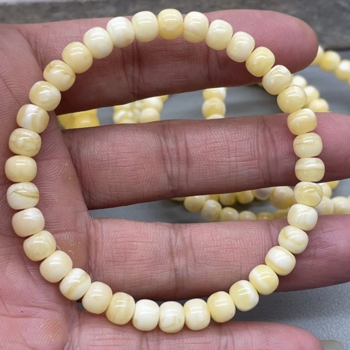 琥珀未镶嵌裸石手串