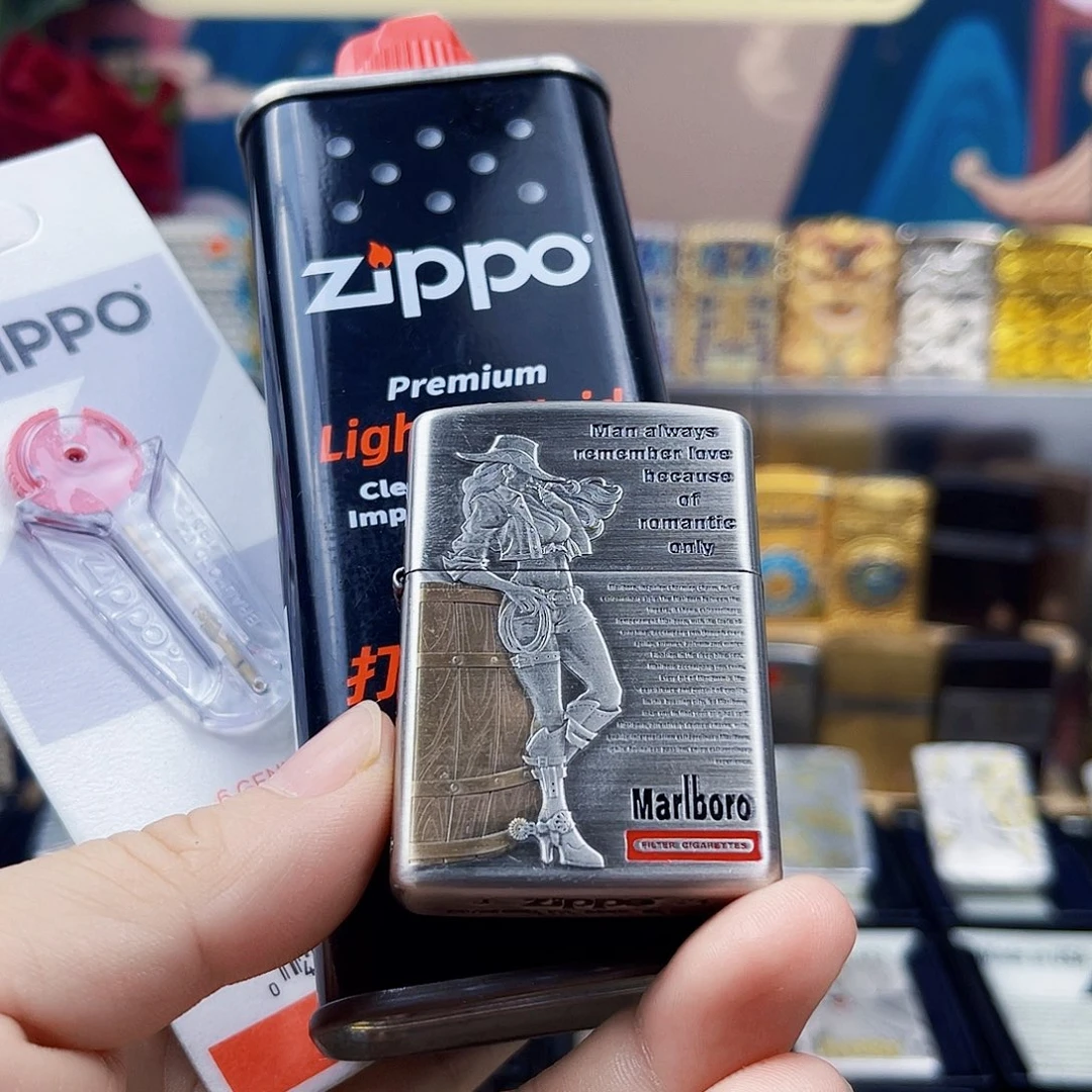 铁(****)牛仔女郎打火机