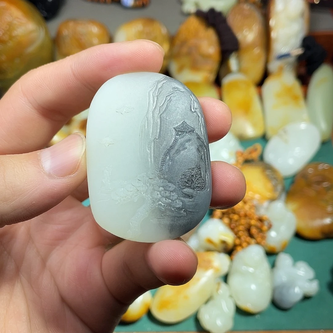 丧***彪和田玉（糖玉）未镶嵌颈饰