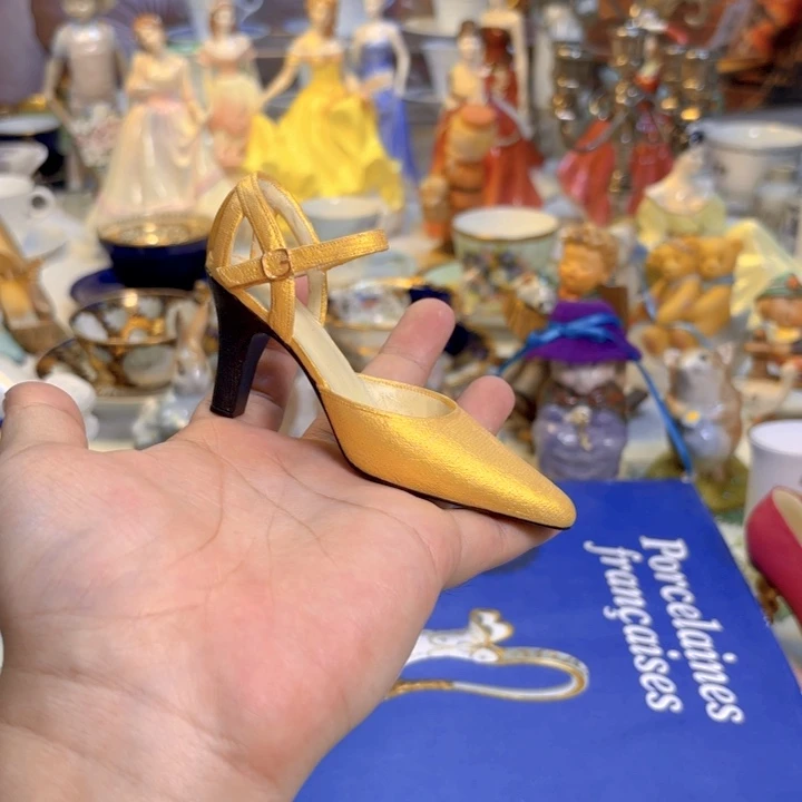 瓷片欧洲中古瓷器（莱安娜多）